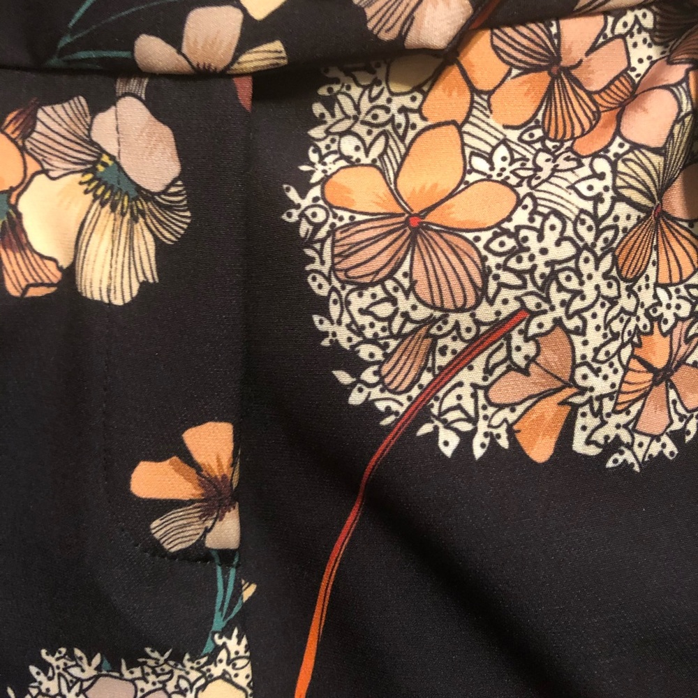Floral straight leg pants by designer Insight - Picture 8 of 8
